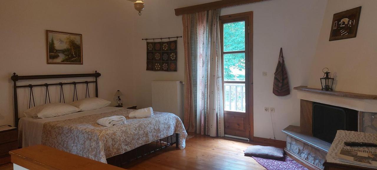 Andrea Sofi Guesthouse Діміцана Екстер'єр фото