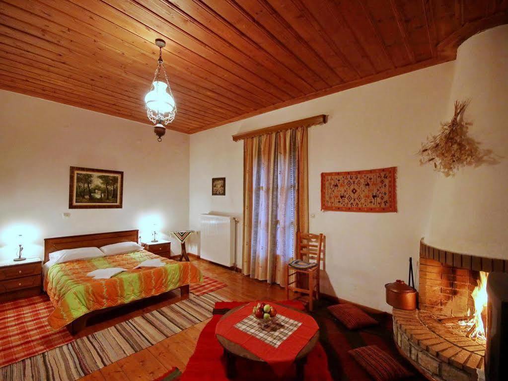 Andrea Sofi Guesthouse Діміцана Екстер'єр фото