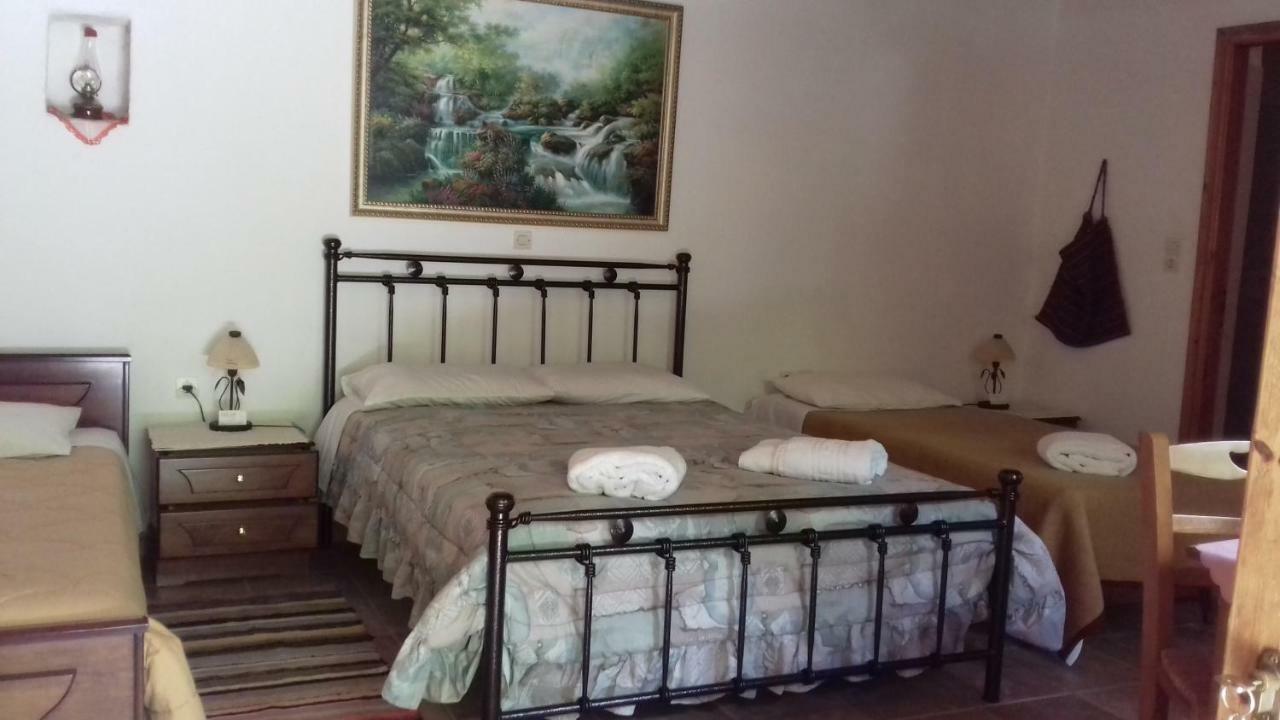 Andrea Sofi Guesthouse Діміцана Екстер'єр фото